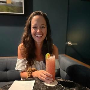 Meet your Posher, Katelyn